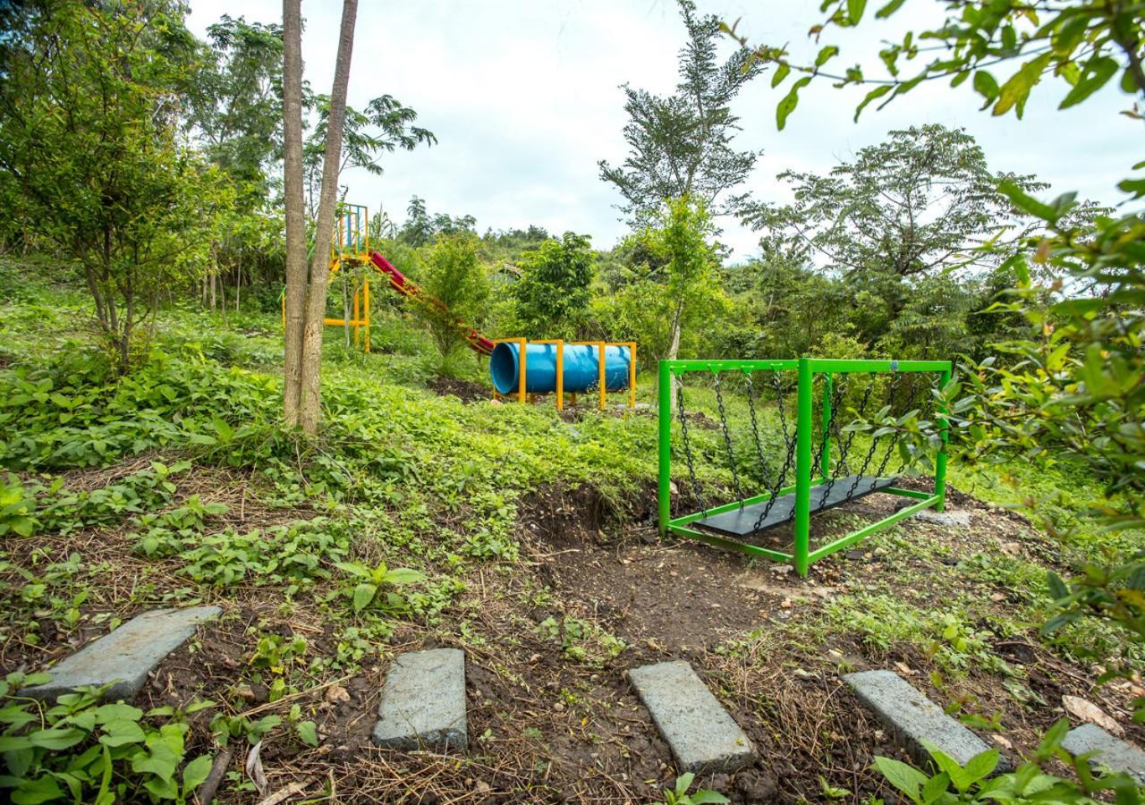 Shining Caves Resort In Anaikatti By Voye Homes Varagampadi Extérieur photo